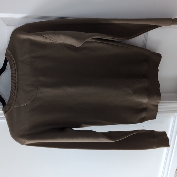 Toronto vs. Everybody sweatshirt - Picture 3 of 3